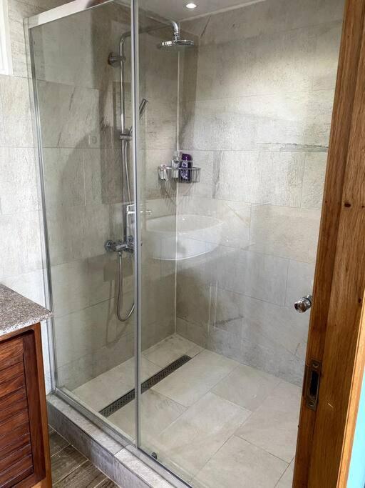 2 Bedroom Condo -Villa Ibiza Trou d'Eau Douce Ngoại thất bức ảnh